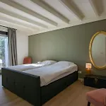Feriehus Peace, Quiet And Near The And The Sea In Zeeland! 7 People Kortgene