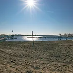 Peace, Quiet And Near The And The Sea In Zeeland! 7 People