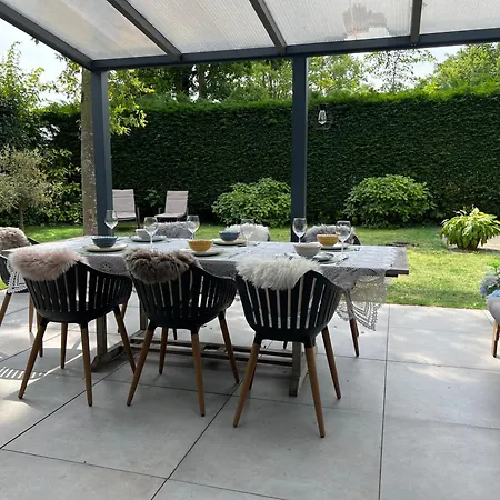 펜션 Peace, Quiet And Near The And The Sea In Zeeland! 7 People *