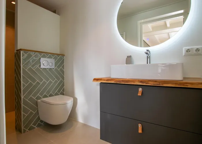 Peace, Quiet And Near The And The Sea In Zeeland! 7 People 펜션 코트켄