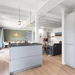 Holiday home Peace, Quiet And Near The And The Sea In Zeeland! 7 People